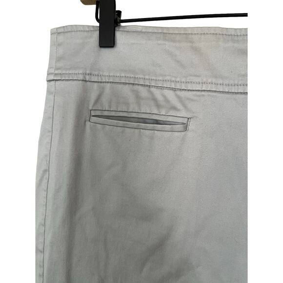 Chicos Womens Gray Chino Pants Chicos Size 3 Short / Size 16 Short - Picture 3 of 5
